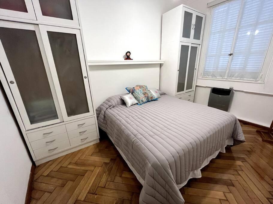 Comodo Y Espacioso Departamento En Recoleta Apartment Buenos Aires